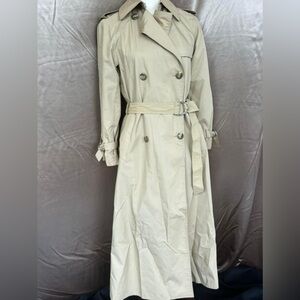 Anne Marie Beretta Signature Trenchcoat